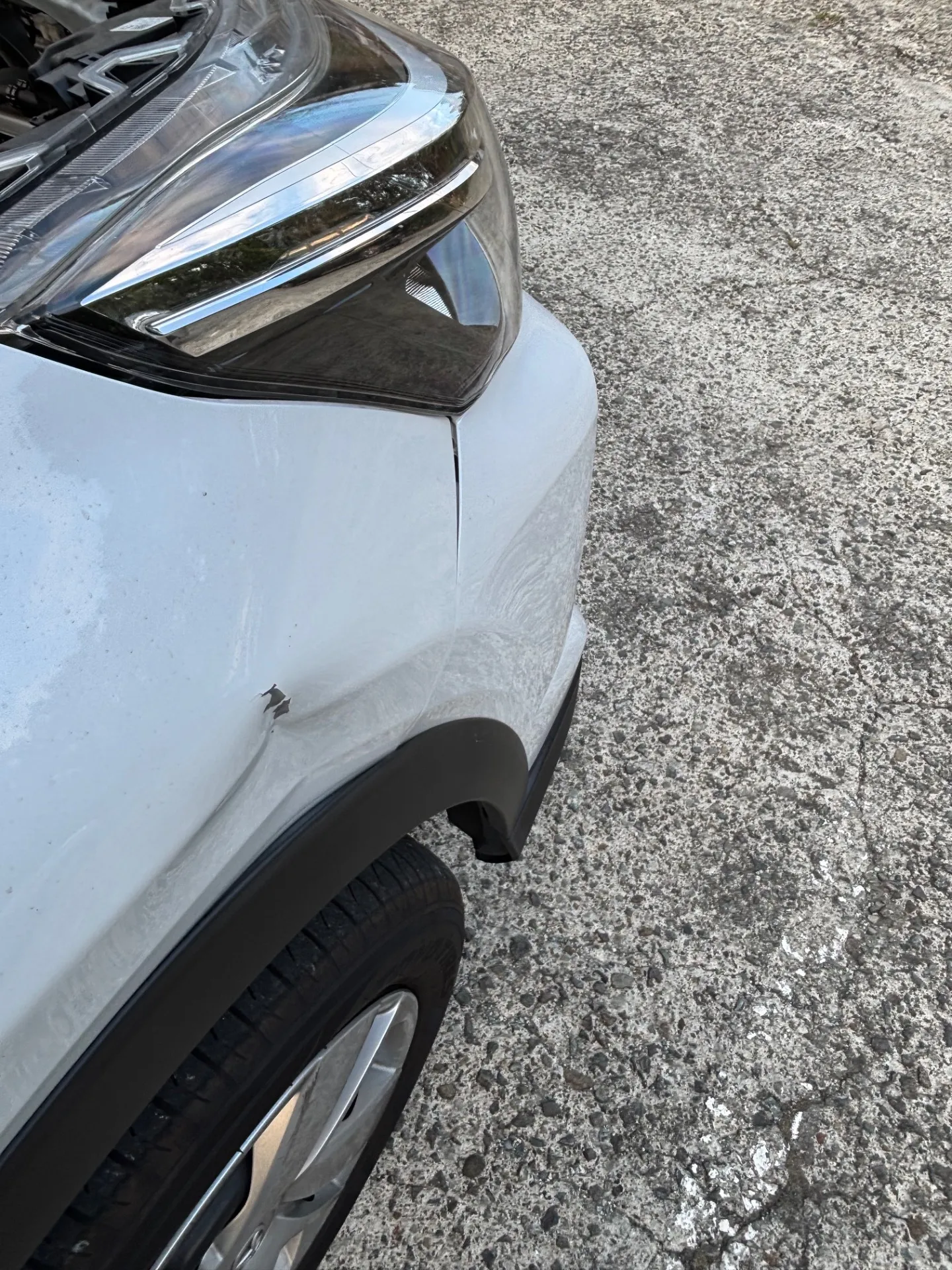 保険事故鈑金修理